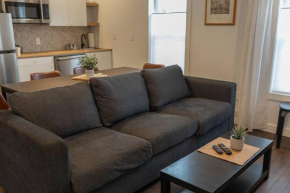 Newly Renovated 4 BDRM House by StayIn